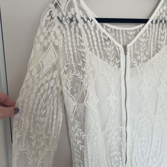 White cochlea mini dress - Picture 4 of 4